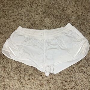 Lululemon Hotty Hot 2.5in Shorts